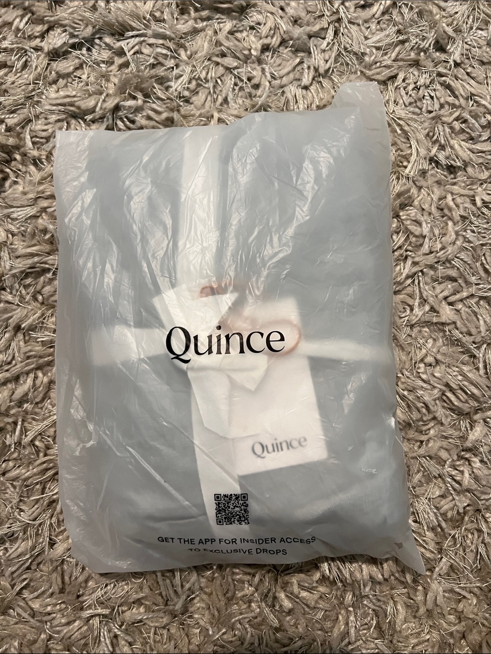 Quince European Linen Fitted Crib Sheet - Mist - Picture 3 of 4